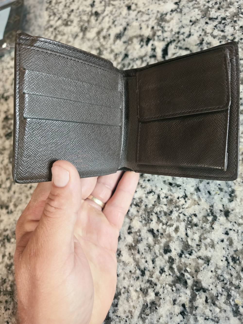 Louis Vuitton Damier Canvas Bifold Wallet in Brown - Picture 5 of 8